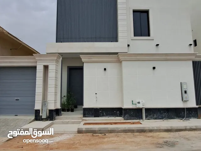 300 m2 4 Bedrooms Villa for Rent in Al Riyadh Al Olaya