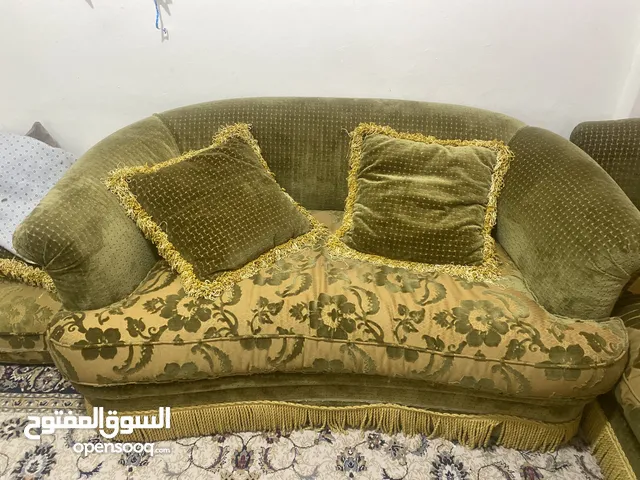 انتريه مستعمل بحاله ممتازه للبيع السريع