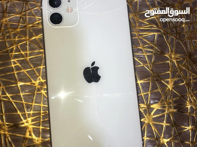 ايفون 11 كامرتين