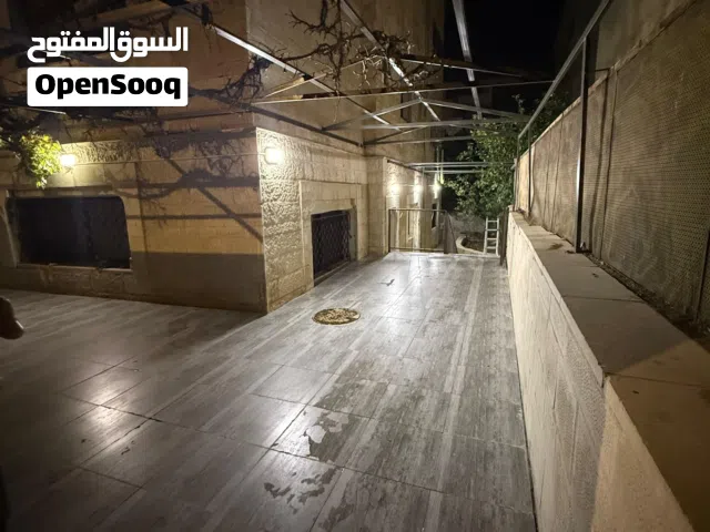 شقه للبيع تصلح للسكن او للاستثمار من المالك مباشره وبسعر مغري
