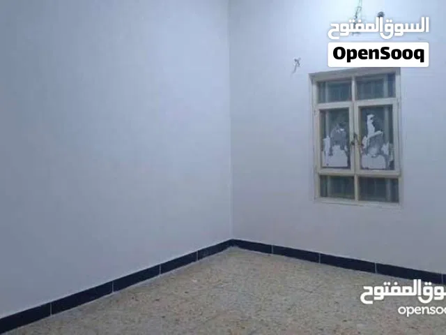85 m2 3 Bedrooms Apartments for Rent in Basra Hakemeia