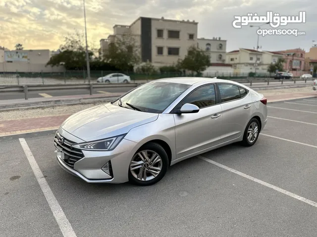 ELANTRA 2.0 SECOND OWNER IN EXCELLENT CONDITION