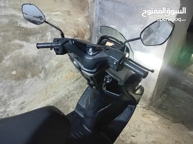 سكوتر سوزوكي برجمان