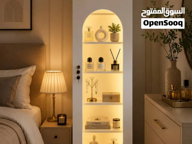 فاترينا إنارة لد السعر ارتفاع 170سم عرض 50 سم عمق 30 سم توصيل داخل بغداد مجاني وجميع محافظا