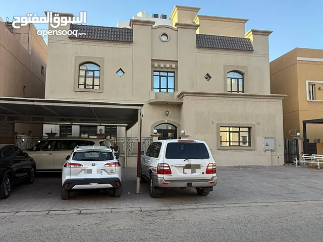 400 m2 More than 6 bedrooms Townhouse for Sale in Kuwait City Jaber Al Ahmed