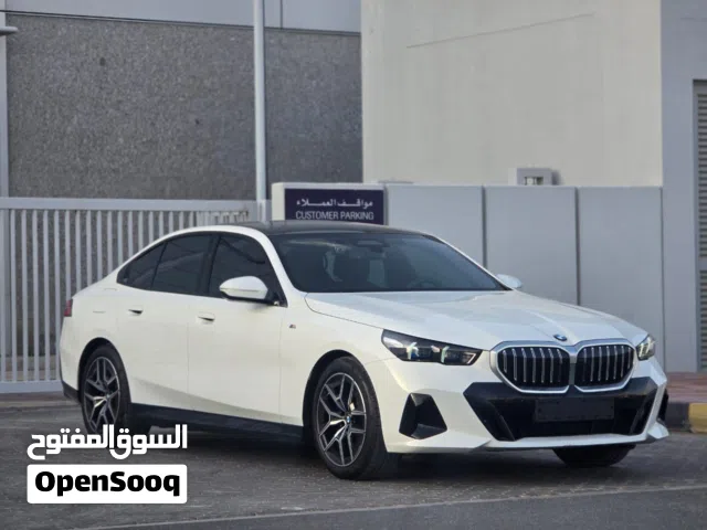 BMW 520i 2025 korean//BODY KIT M POWER // ORGINAL PAINT // ACCIDENT FREE // PERFECT CONDITION