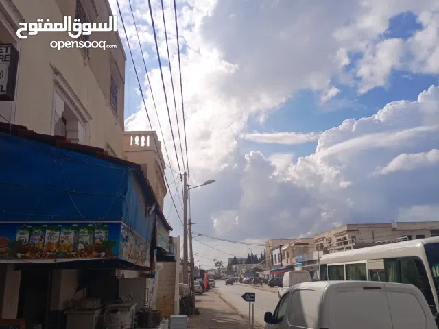 RDC de villa à démolir a 90 mètre carré a tabac près du relais