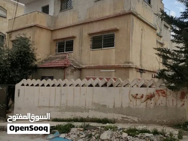 عماره للبيع الزرقاء الجديده بلقرب من الوينك كافيه