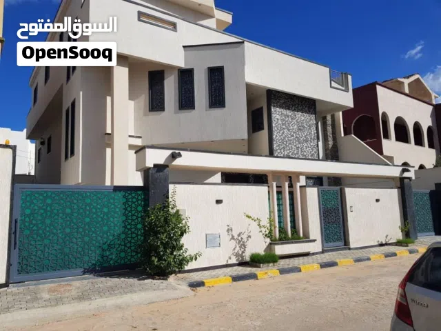 فيلا جديدة بالحشان خلف جامع بوزعينين