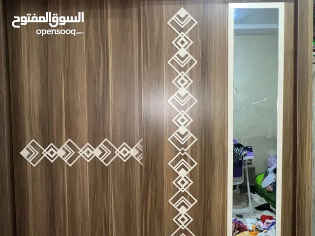 خزانة ملابس مستعمل لون بني بحال الجديد