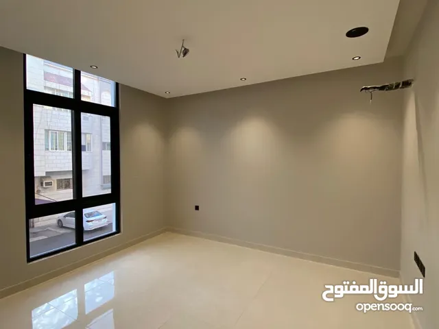 144 m2 3 Bedrooms Apartments for Rent in Al Riyadh Al Yarmuk