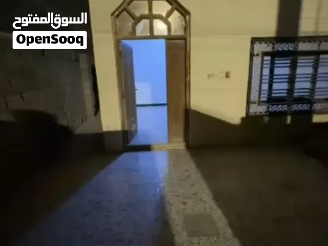 200 m2 4 Bedrooms Townhouse for Rent in Basra Muhandiseen