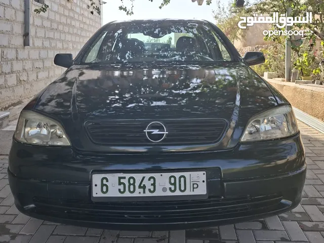 أوبل استرا 2001