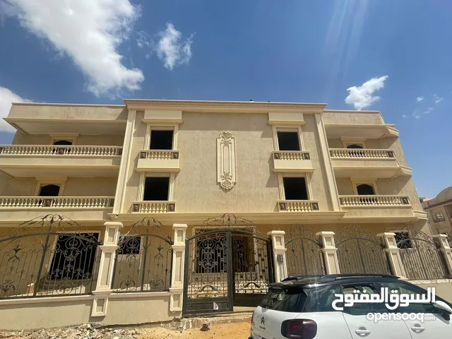 550 m2 3 Bedrooms Apartments for Sale in Cairo Fifth Settlement