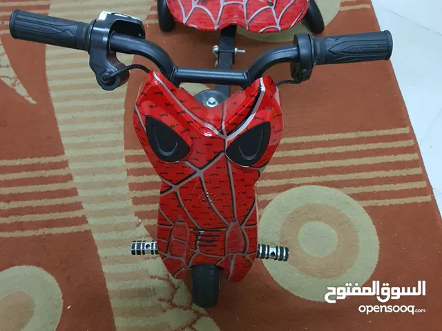 سكوتر للبيع وما يحتاج تسئل عن المواصفات 38فولت و شوف المواصفات