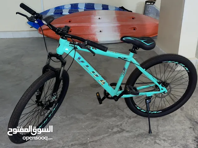 26 inch bike excellent condition 2 months light use no gears very clean and good for adult and kids