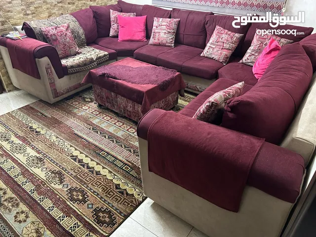 كنب جلوس بحاله الوكاله
