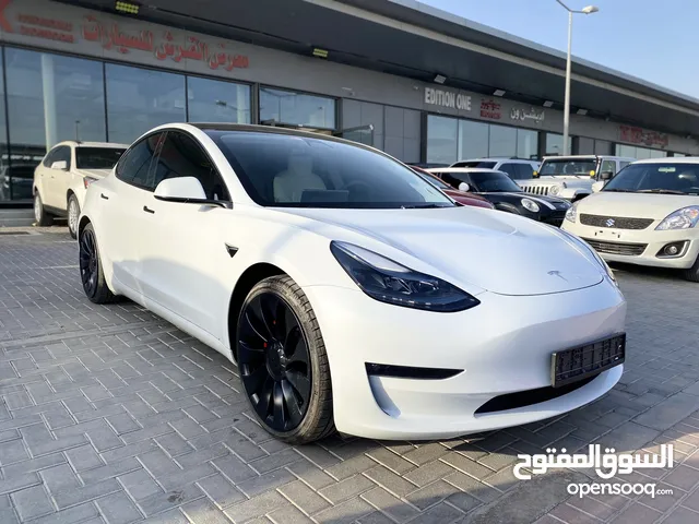 Tesla Model 3 2023 in Abu Dhabi