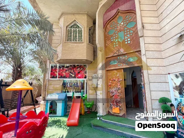 350 m2 5 Bedrooms Townhouse for Rent in Basra Jubaileh