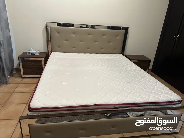 Bedroom set(5 pieces)