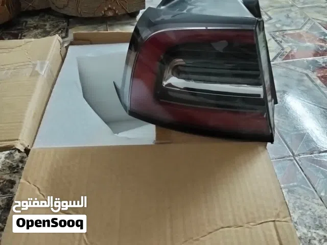 ضو تيسلا موديل 3 اصلي