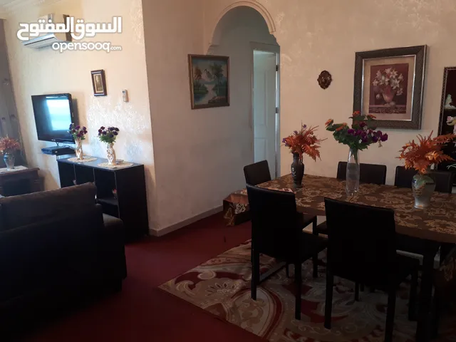 شقة مفروشة للايجار اليومي في الشميساني (عائلات)