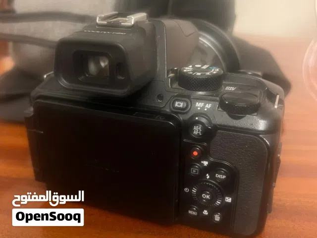 كاميرا نيكون p950