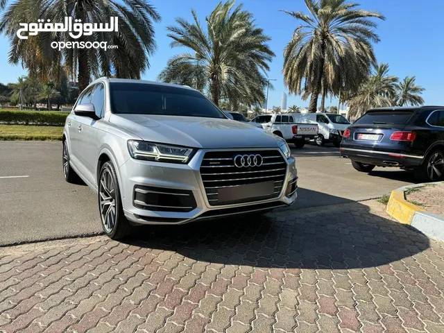 AUDI Q7 55TFSI Quattro GCC space Full Service History Under Warranty