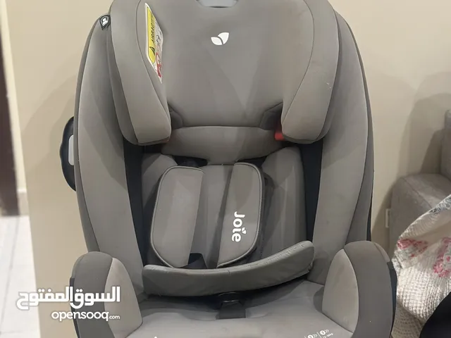 كرسي سياره للاطفال من جوي