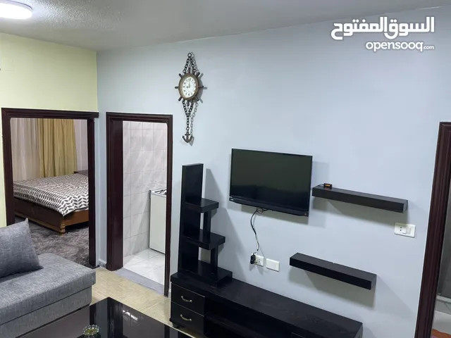 65 m2 1 Bedroom Apartments for Rent in Zarqa Al Zarqa Al Jadeedeh