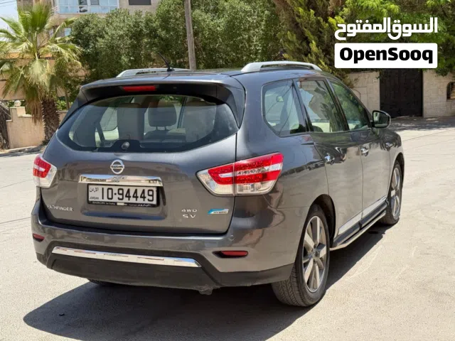 2016 نيسان باثفايندر SV