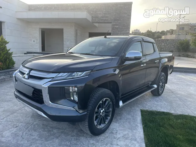 سبيرتيرو 2022 فحص كامل بدون ملاحضات الفحص مرفق بصور عداد 68 الف قابل للبدل على بكبات