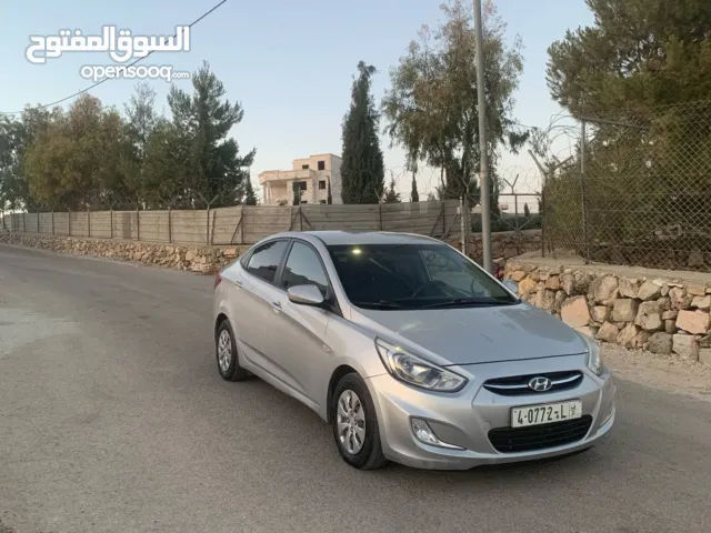 اكسنت ديزل 2015 أتوماتيك حجم المحرك 1600 فحص ممتاز رخصة وتأمين للبيع كاش او نص ونص او بدل