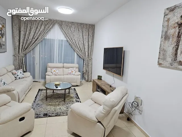 2000 ft² 3 Bedrooms Apartments for Rent in Sharjah Al Khan