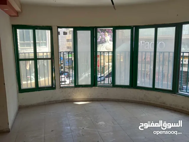 قاعه طابق ثاني للبيع مساحه 500م