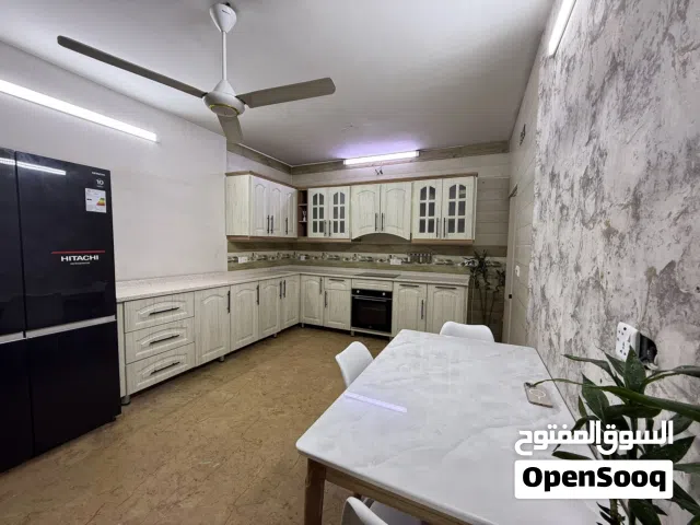 كاونتر وملحق خشب HDF