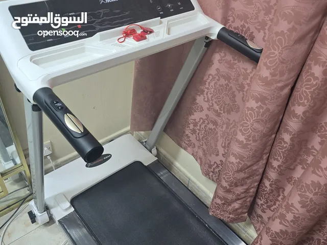 ألة مشي  جديده استعمال بسيط