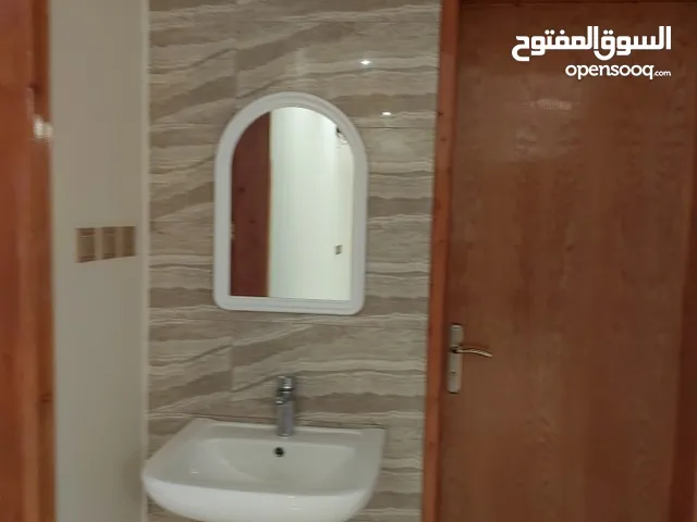 250 m2 4 Bedrooms Apartments for Rent in Abha Al-Hiyam