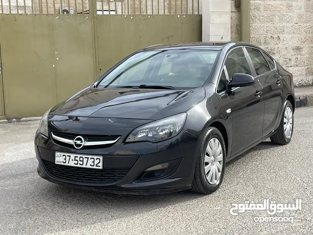 Used Opel Astra in Amman