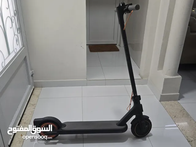 سكوتر شاومي 4 go للبيع