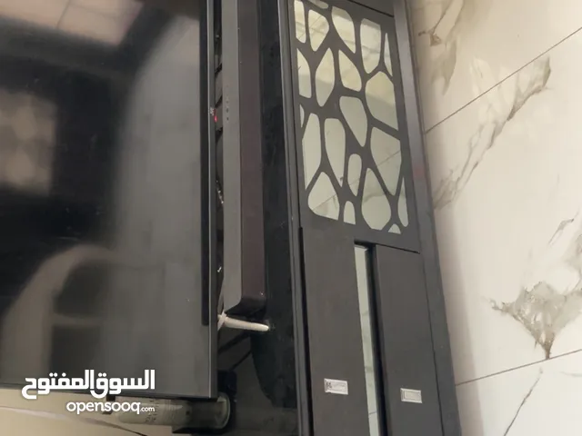 طاولة تلفاز