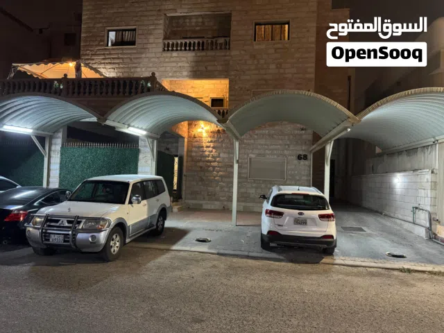 15 m2 3 Bedrooms Apartments for Rent in Hawally Salwa