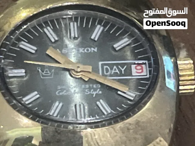 ساعة ASKON كلاسيكية قديمة للبي