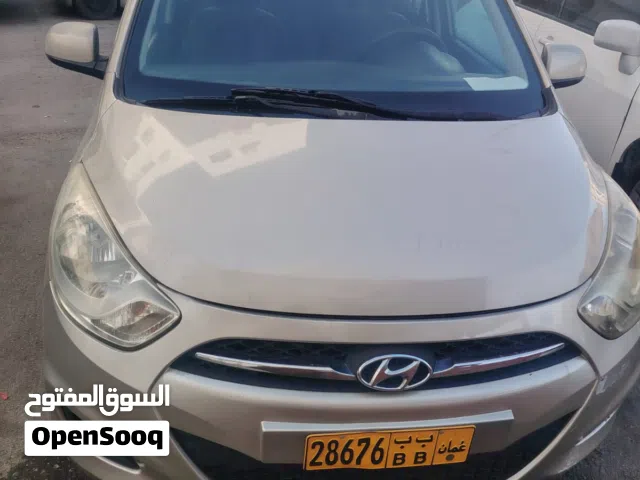 2012 هيونداي جراند i10