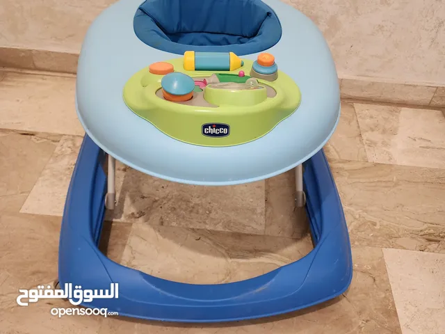 مشاية أطفال . السعر 35. الموقع خلدا