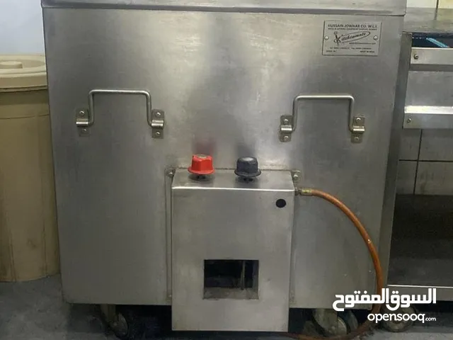 للبيع معدات مطعم