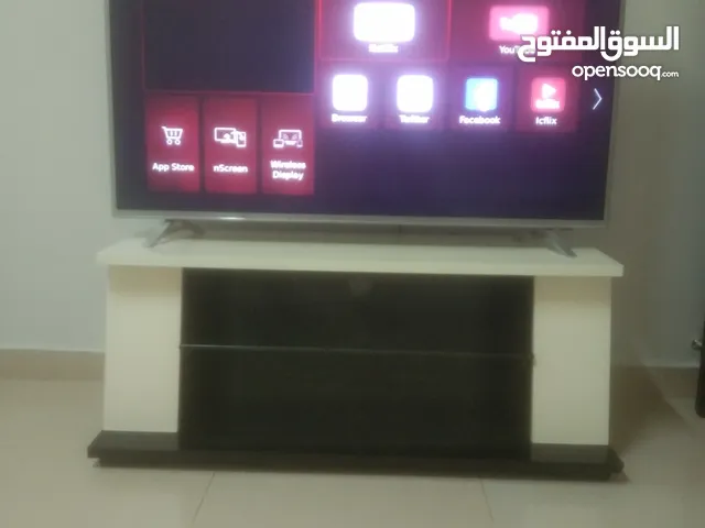 Hitachi Smart 55 Inch TV in Muscat
