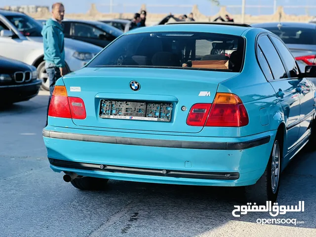 BMW 3 Series 318 in Sabratha