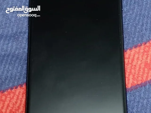 بسعر لقطه iPhone Se 2020