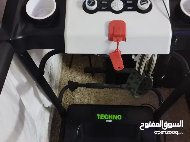 جهاز جري ( treadmill)
